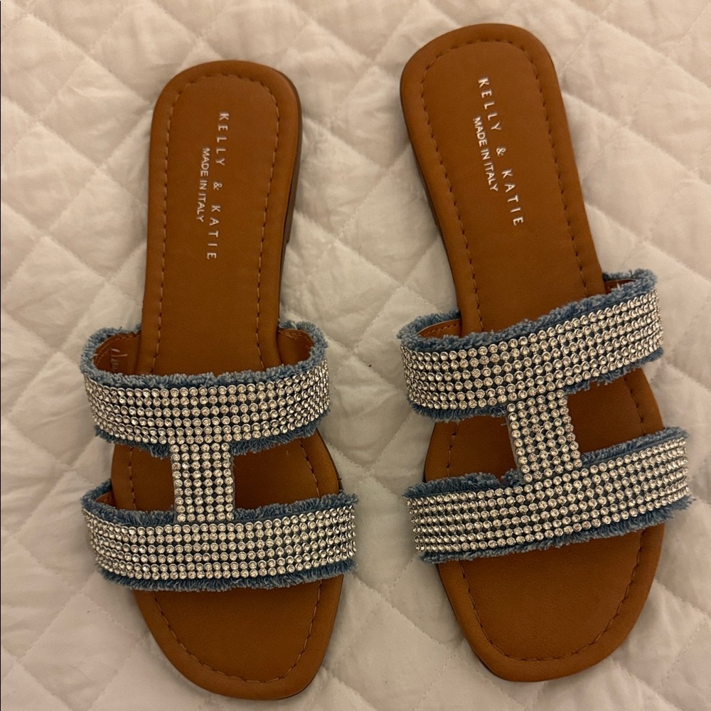 Kelly & Katie Rhinestone Blue and Tan Sandals NWOT sz 8.5